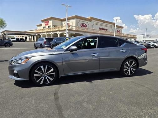 2021 Nissan Altima 2.5 Platinum