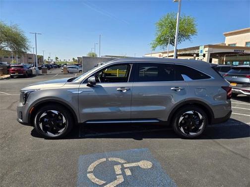 2025 Kia Sorento Hybrid EX