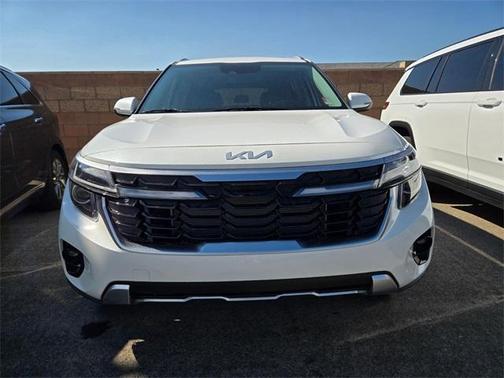 2025 Kia Seltos EX