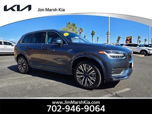 2020 Volvo XC90 T5 Momentum 7 Passenger