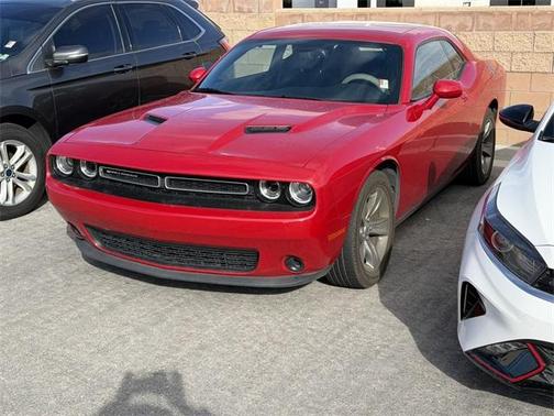 2015 Dodge Challenger SXT