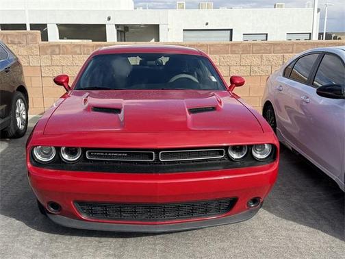 2015 Dodge Challenger SXT