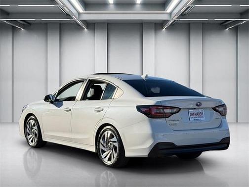 2023 Subaru Legacy 