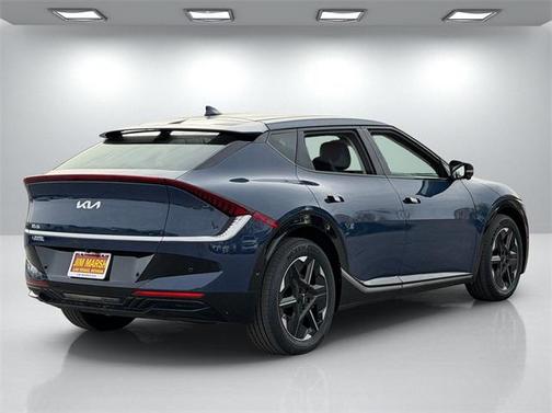 2025 Kia EV6 Wind