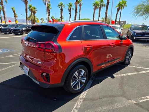 2022 Kia Niro LXS
