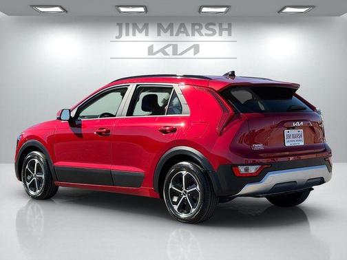 2024 Kia Niro EX