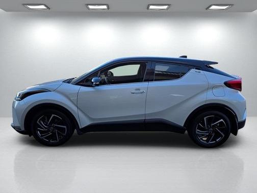 2022 Toyota C-HR Limited