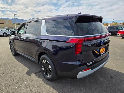 2025 Kia Carnival Hybrid LXS
