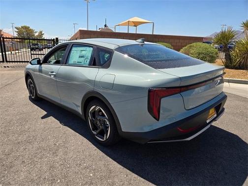 2025 Kia K4 EX