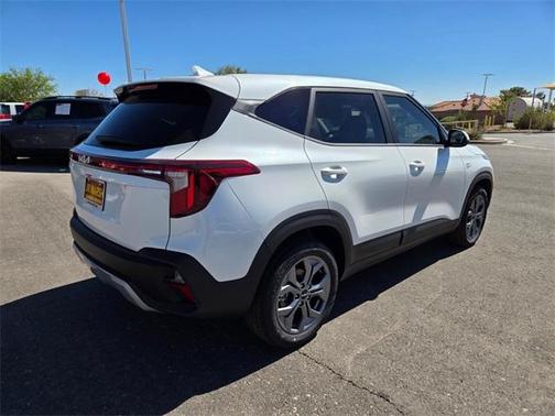 2026 Kia Seltos LX