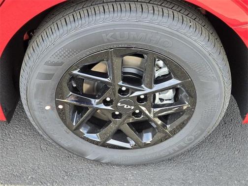 2025 Kia K5 LXS