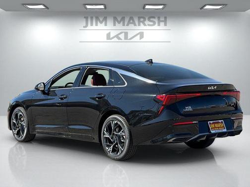 Aurora Black Pearl 2026 Kia K5 GT-Line