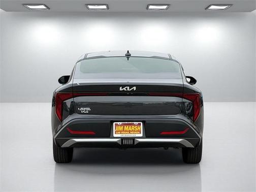 2026 Kia K4 LX