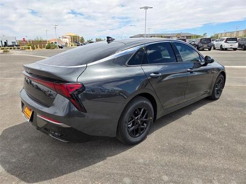 2026 Kia K5 LXS