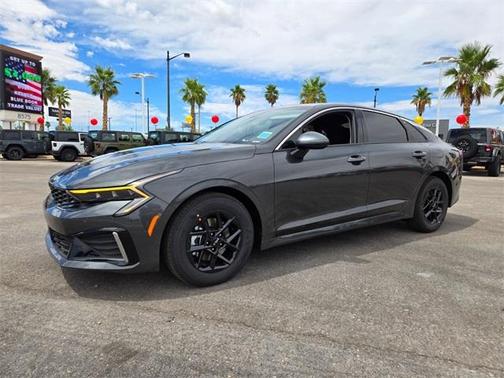 2026 Kia K5 LXS