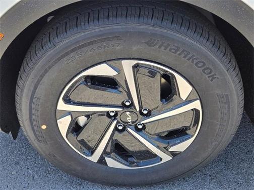 2025 Kia Sportage Hybrid LX