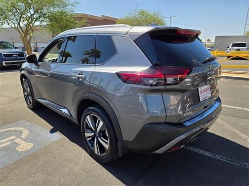 2022 Nissan Rogue SL