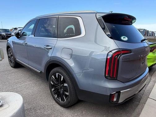 Silver 2023 Kia Telluride SX