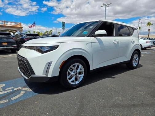 2023 Kia Soul S