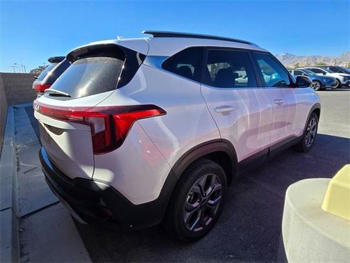 2024 Kia Seltos S