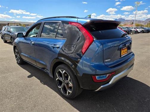2025 Kia Niro SX Touring