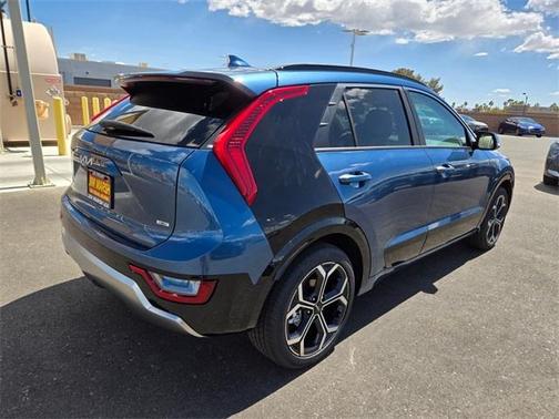 2025 Kia Niro SX Touring