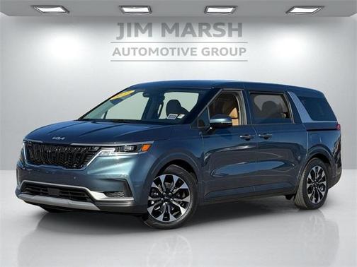2023 Kia Carnival EX