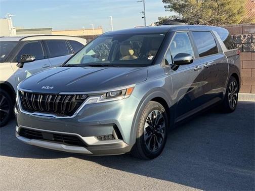 2023 Kia Carnival EX