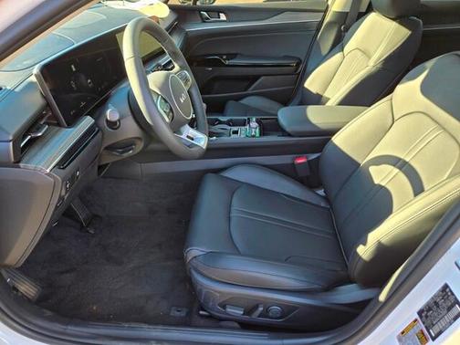 2025 Kia K5 EX