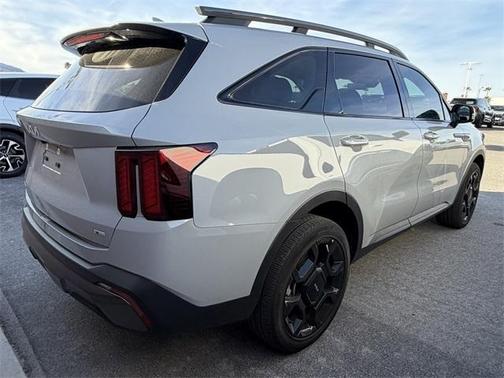 2024 Kia Sorento X-Line EX