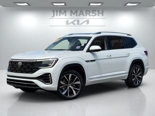 Opal White Pearl 2024 Volkswagen Atlas 2.0T SEL Premium R-Line