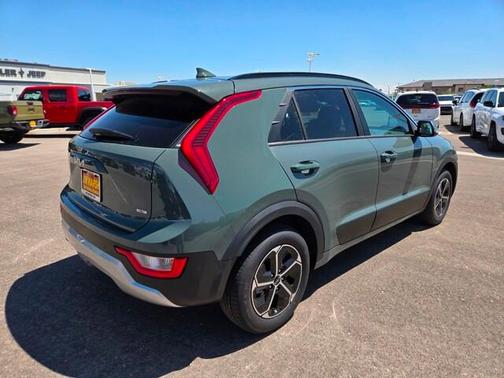 2025 Kia Niro EX