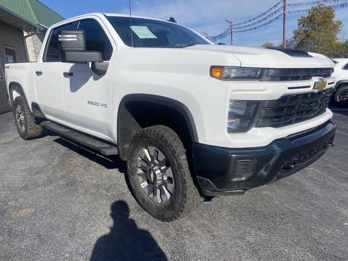 2024 Chevrolet Silverado 2500 Custom