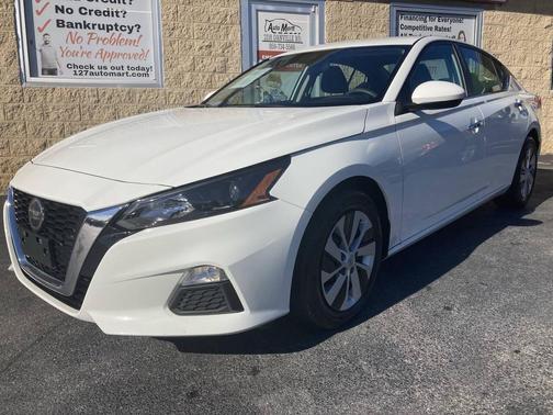 2022 Nissan Altima S FWD