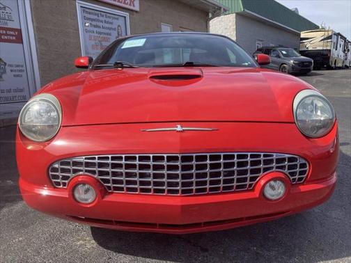 2005 Ford Thunderbird Deluxe