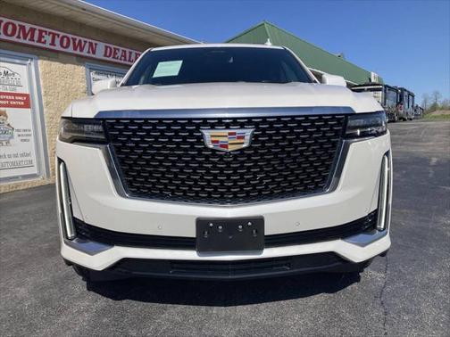 2022 Cadillac Escalade ESV Luxury