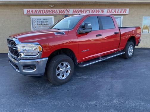 2024 RAM 2500 Big Horn Crew Cab 4x4 6'4' Box