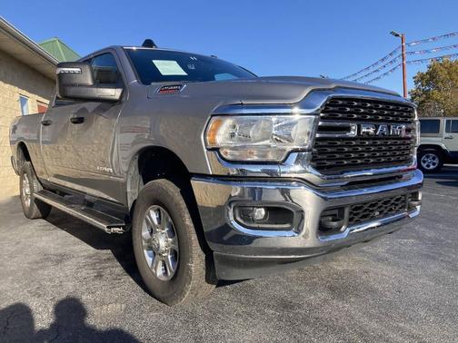 2024 RAM 2500 Big Horn Crew Cab 4x4 6'4' Box