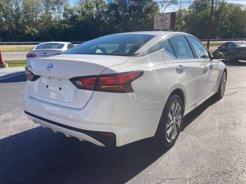 2022 Nissan Altima S FWD