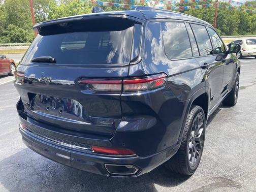 2023 Jeep Grand Cherokee L Summit