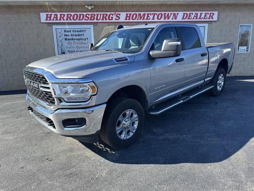 2024 RAM 2500 Big Horn Crew Cab 4x4 6'4' Box