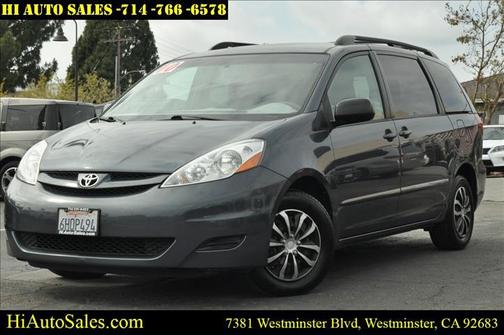 2010 Toyota Sienna LE