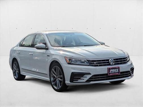 2017 Volkswagen Passat 1.8T R-Line w/Comfort