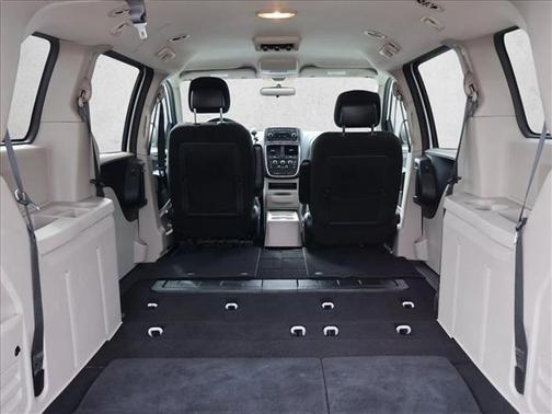 Bright White Clearcoat 2016 Dodge Grand Caravan AVP/SE