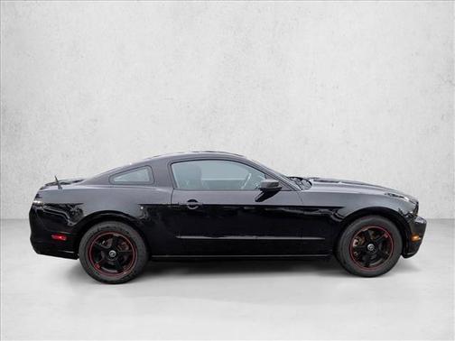 2013 Ford Mustang V6