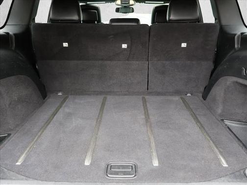 Granite Crystal Metallic Clearcoat 2016 Jeep Grand Cherokee Limited
