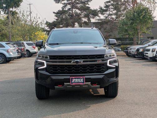 2022 Chevrolet Suburban 4WD Z71