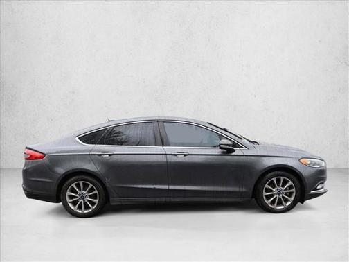 Magnetic 2017 Ford Fusion SE