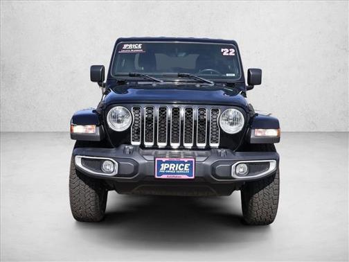 Black Clearcoat 2022 Jeep Gladiator Overland