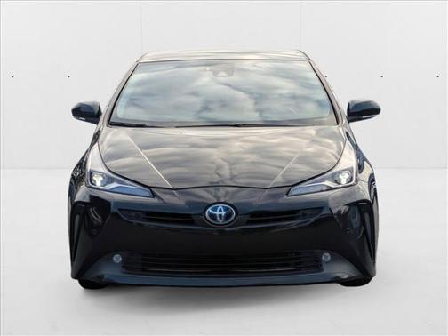 2022 Toyota Prius XLE